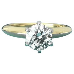Tiffany & Co. 18 Karat Gold Diamond .86 Carat Round Engagement Ring D VVS2