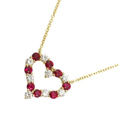 TIFFANY & Co. Collier à pendentif cœur en or 18K avec diamant et rubis