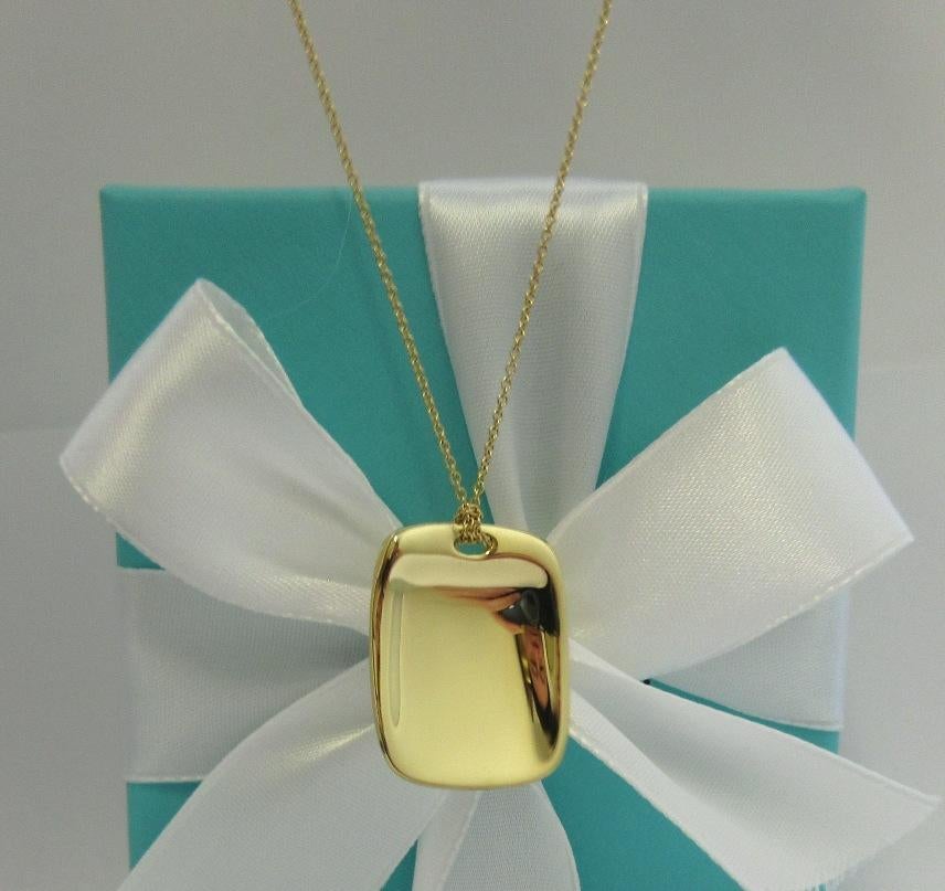 TIFFANY & Co. Elsa Peretti, collier pendentif étiquette en or 18 carats Pour femmes en vente