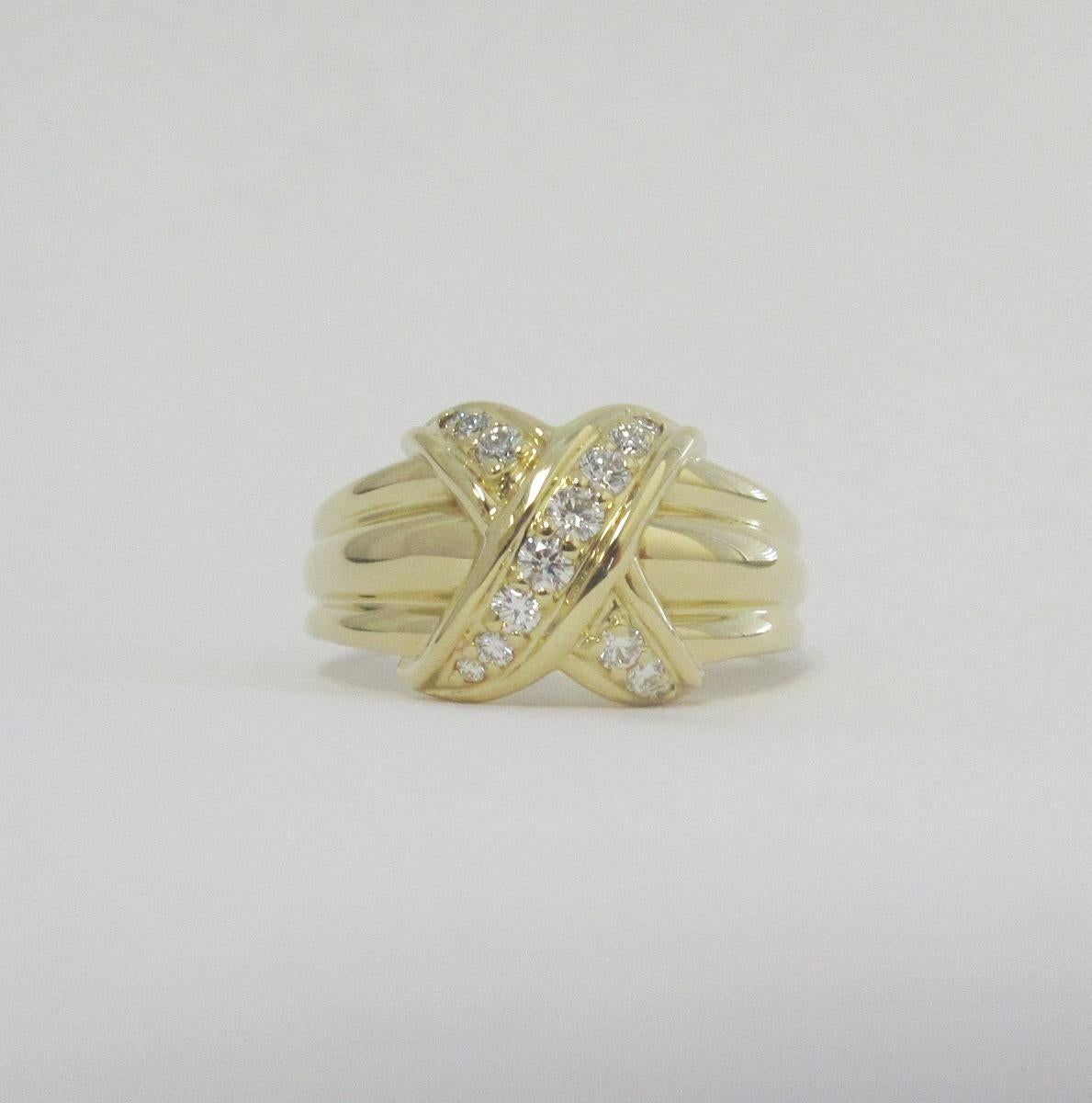 Tiffany 
Co. Anello di fidanzamento in platino con diamante da 0,39 carati 6