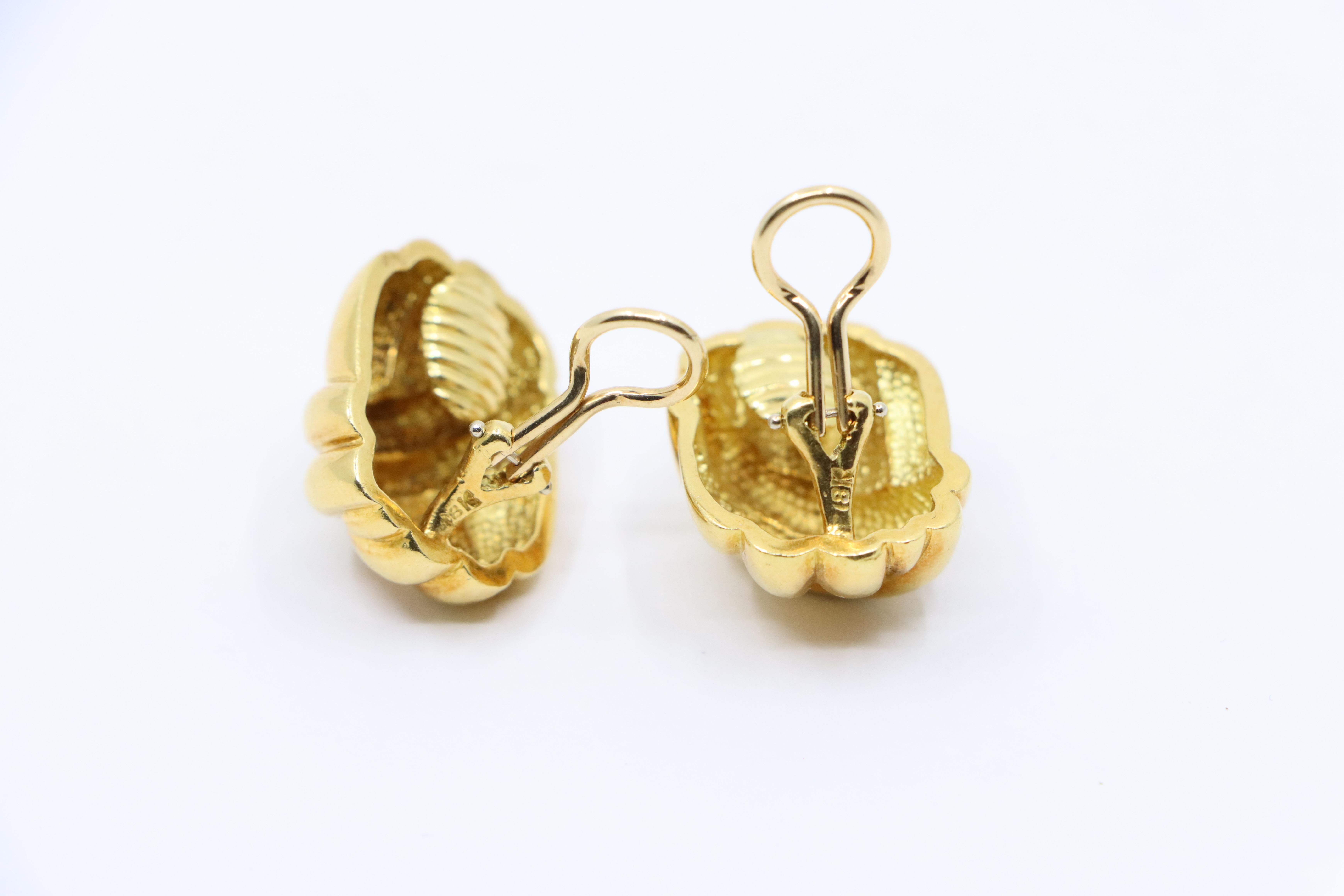 Tiffany & Co. 18K Gold Earrings For Sale 6