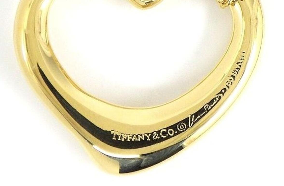 TIFFANY & Co. Elsa Peretti Halskette mit offenem Herzanhänger, 18 Karat Gold 1 Diamant 22 mm  im Zustand „Hervorragend“ im Angebot in Los Angeles, CA