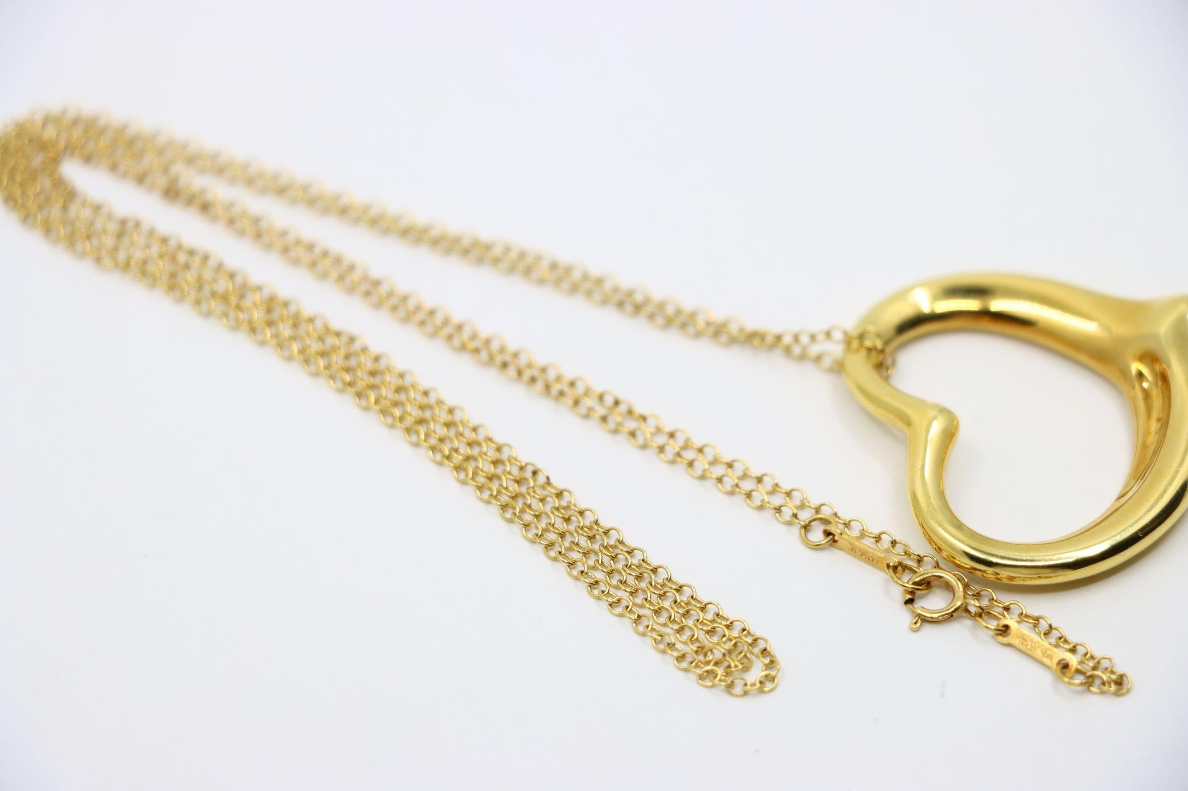 Tiffany & Co., collier pendentif Elsa Peretti Open Heart en or 18 carats en vente 6