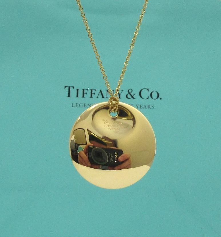TIFFANY & Co. Elsa Peretti 18 Karat Gold 24 mm Halskette mit rundem Anhänger 2