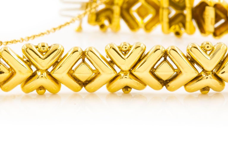 Tiffany and Co. 18k Gold Geometric x and O Link Bracelet at 1stDibs