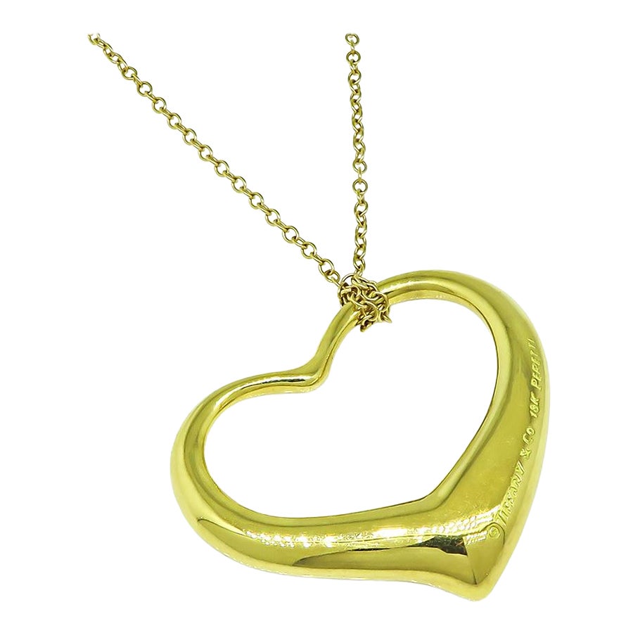 How can you tell if a Tiffany necklace is real?