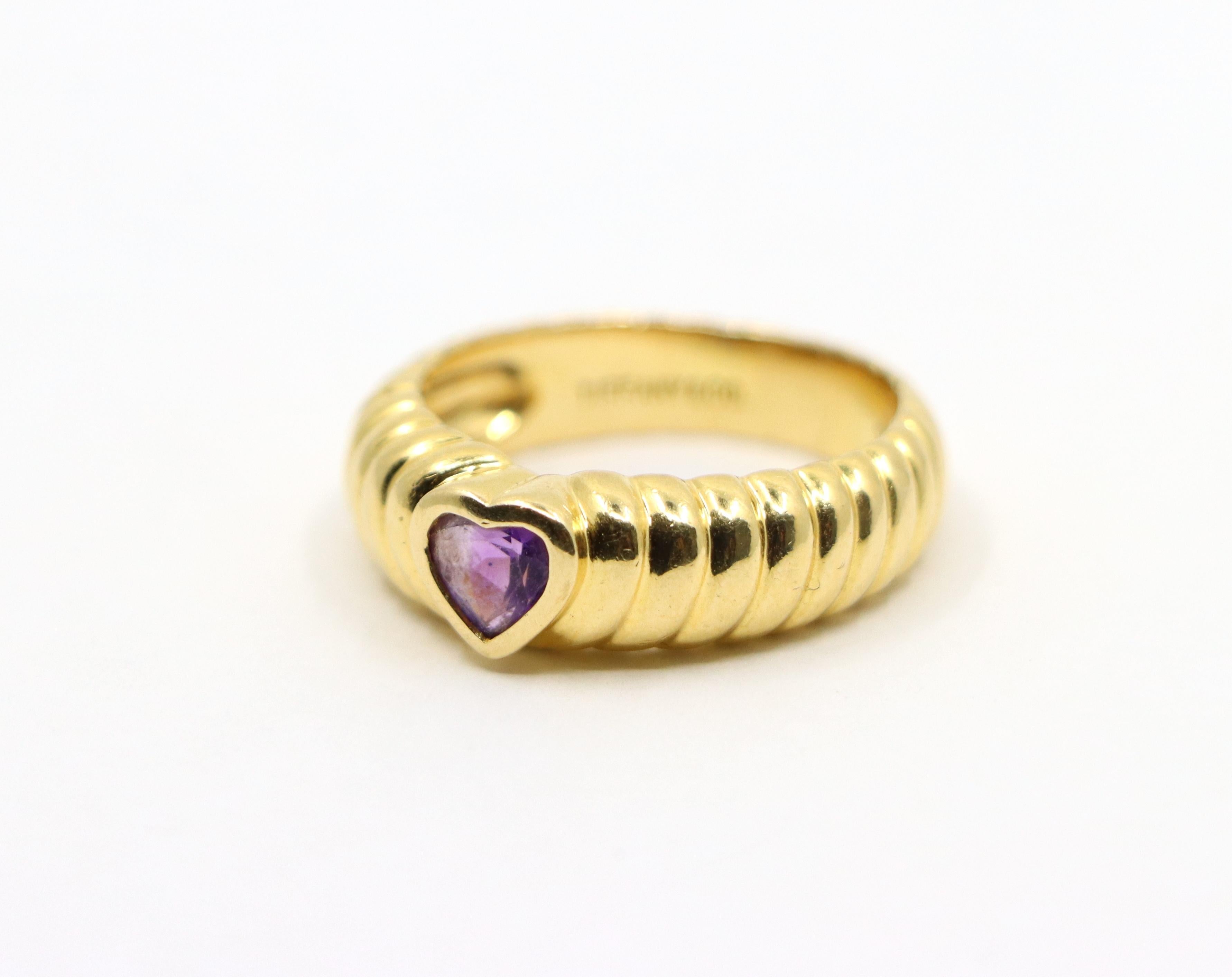 Tiffany & Co. 18K Gold Heart Shape Cut Amethyst Ring 2