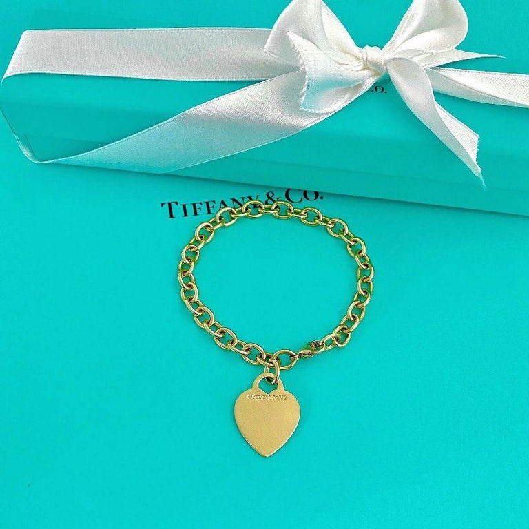 TIFFANY & Co. 18K Gold Heart Tag Charm Bracelet 8" photo 3