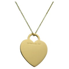 TIFFANY & Co. 18K Gold Heart Tag Pendant Necklace Large Size
