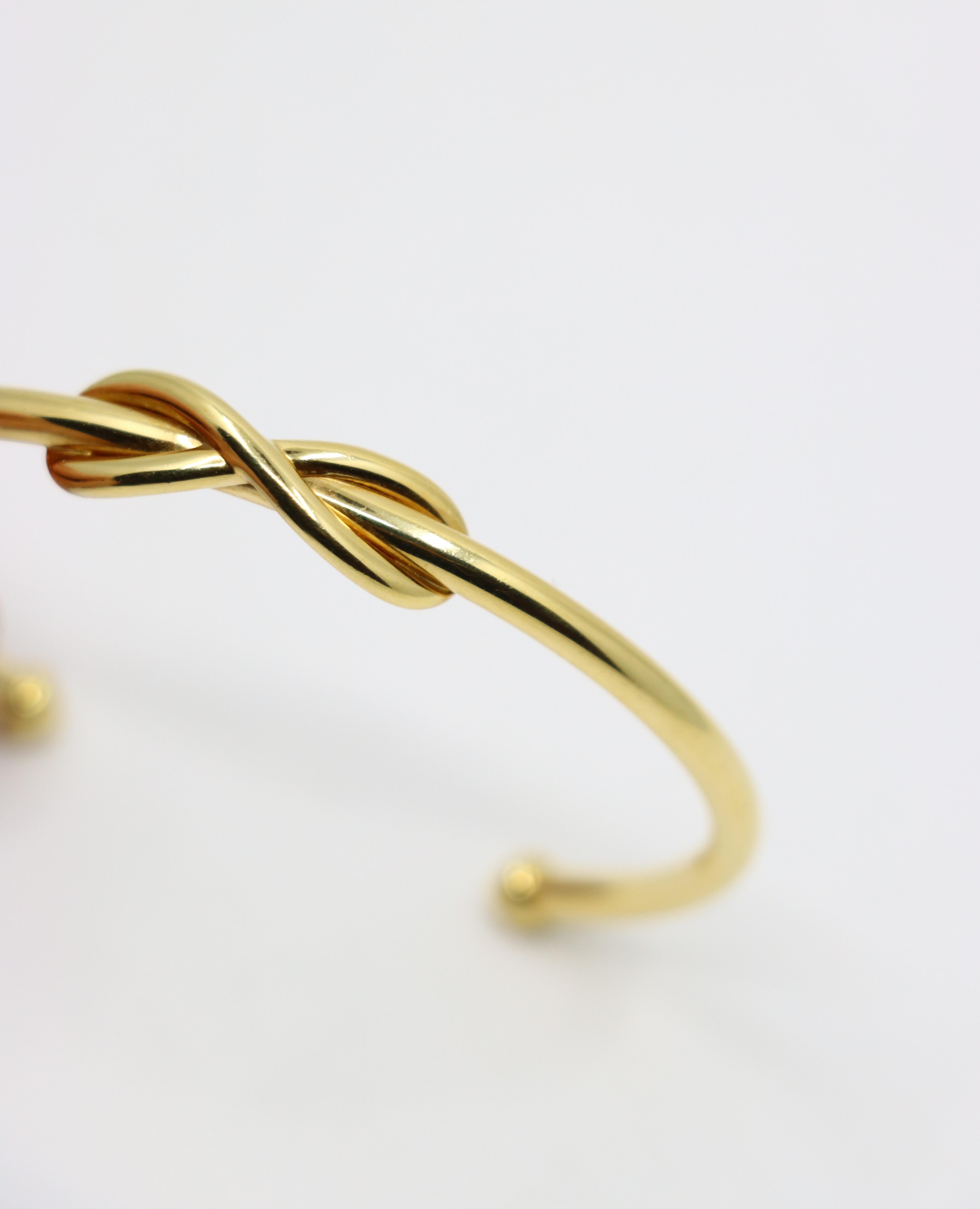 Tiffany & Co. 18K Gold Infinity Cuff Bracelet For Sale 3