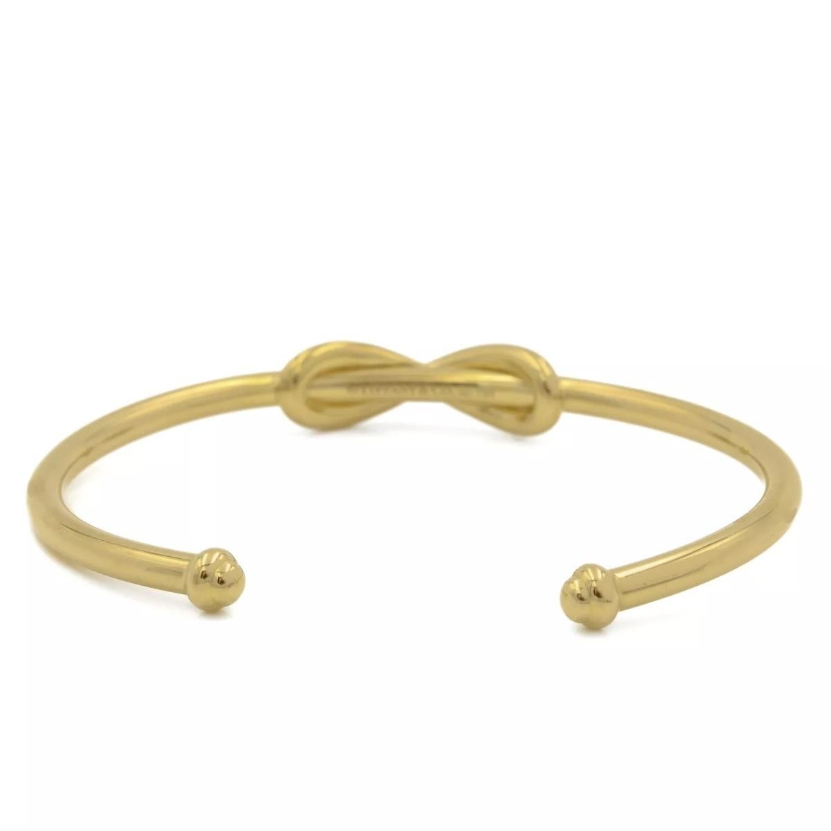 TIFFANY & Co. 18K Gold Infinity Cuff In Excellent Condition For Sale In Los Angeles, CA