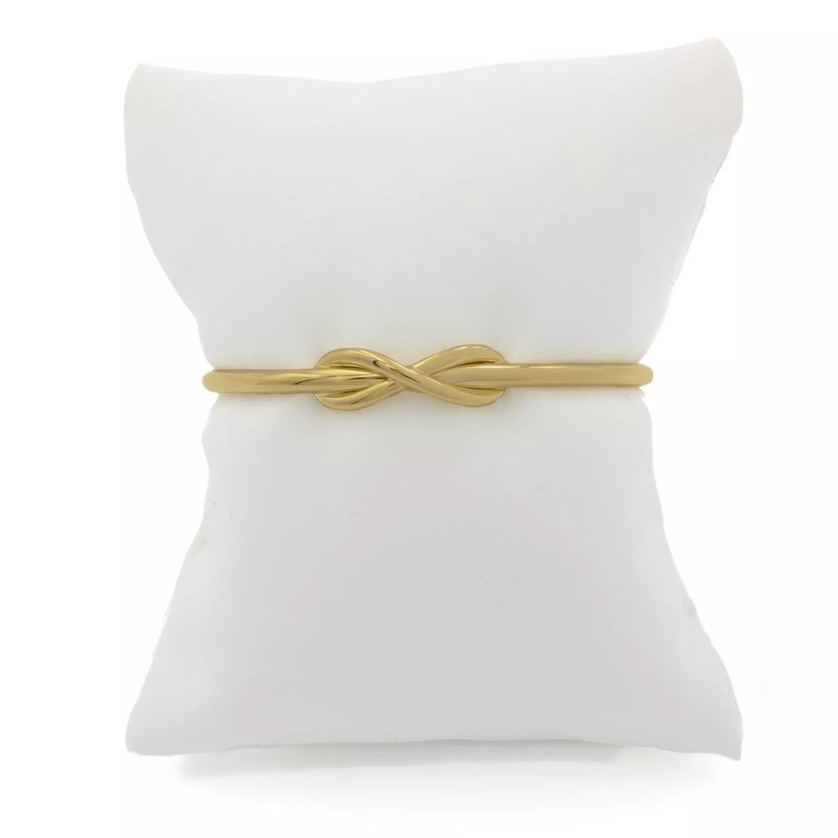 TIFFANY & Co. 18K Gold Infinity Cuff For Sale 4