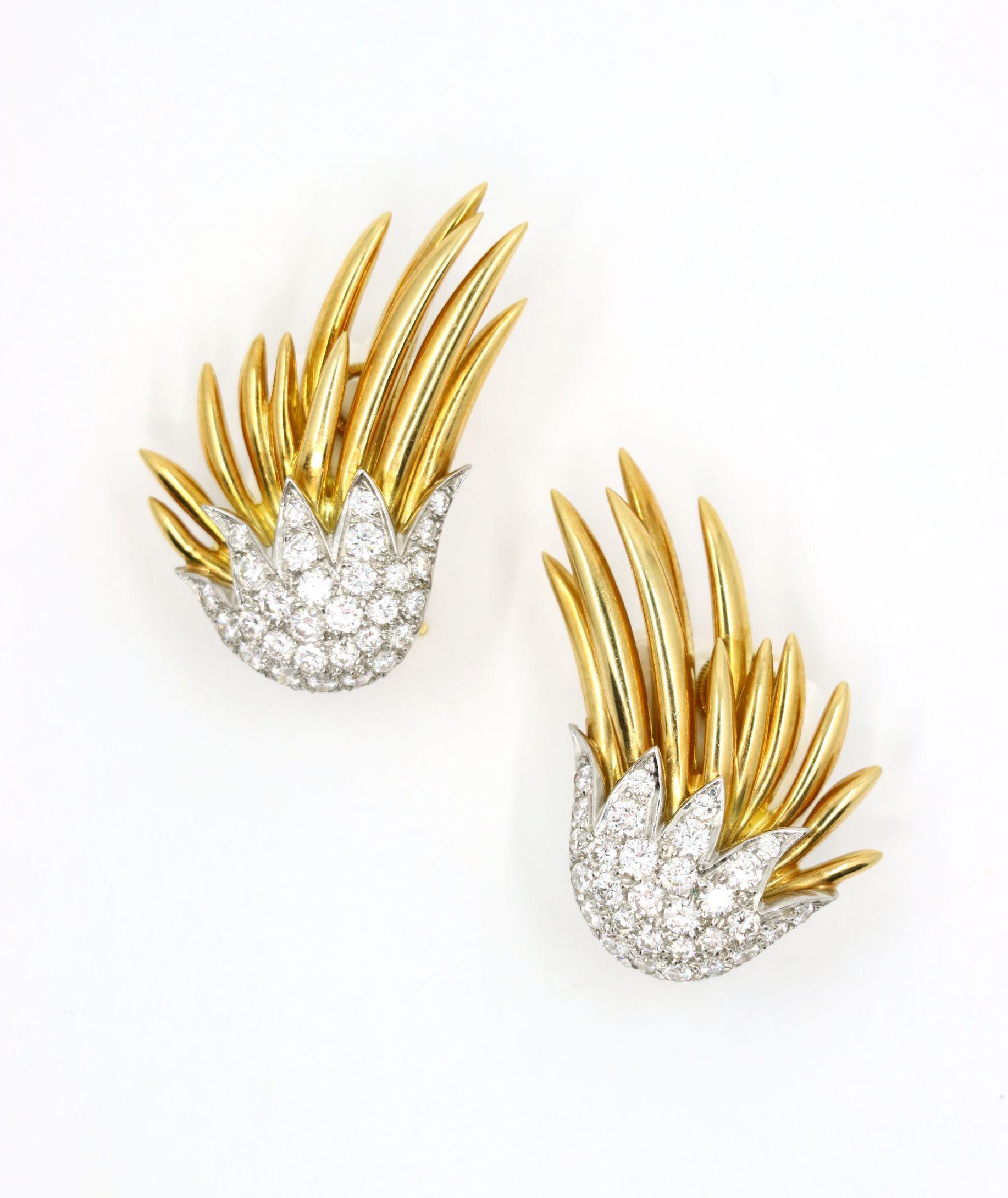 Brilliant Cut Tiffany & Co. 18K Gold Jean Schlumberger Flame Earrings
