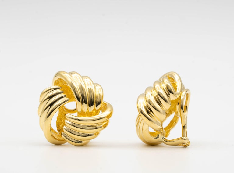 Tiffany and Co. 18 Karat Gold Love Knot Earrings at 1stDibs tiffany
