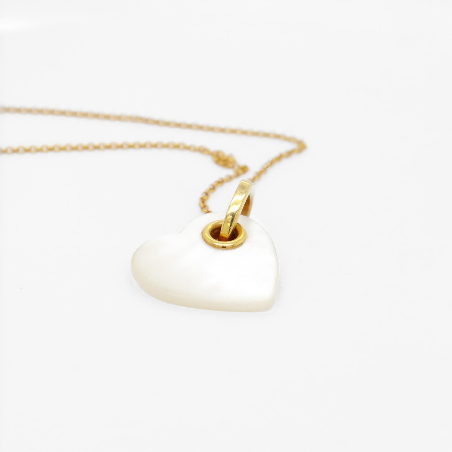 Collana con doppi cuori in oro 18k e madreperla di Tiffany & Co. in vendita 6
