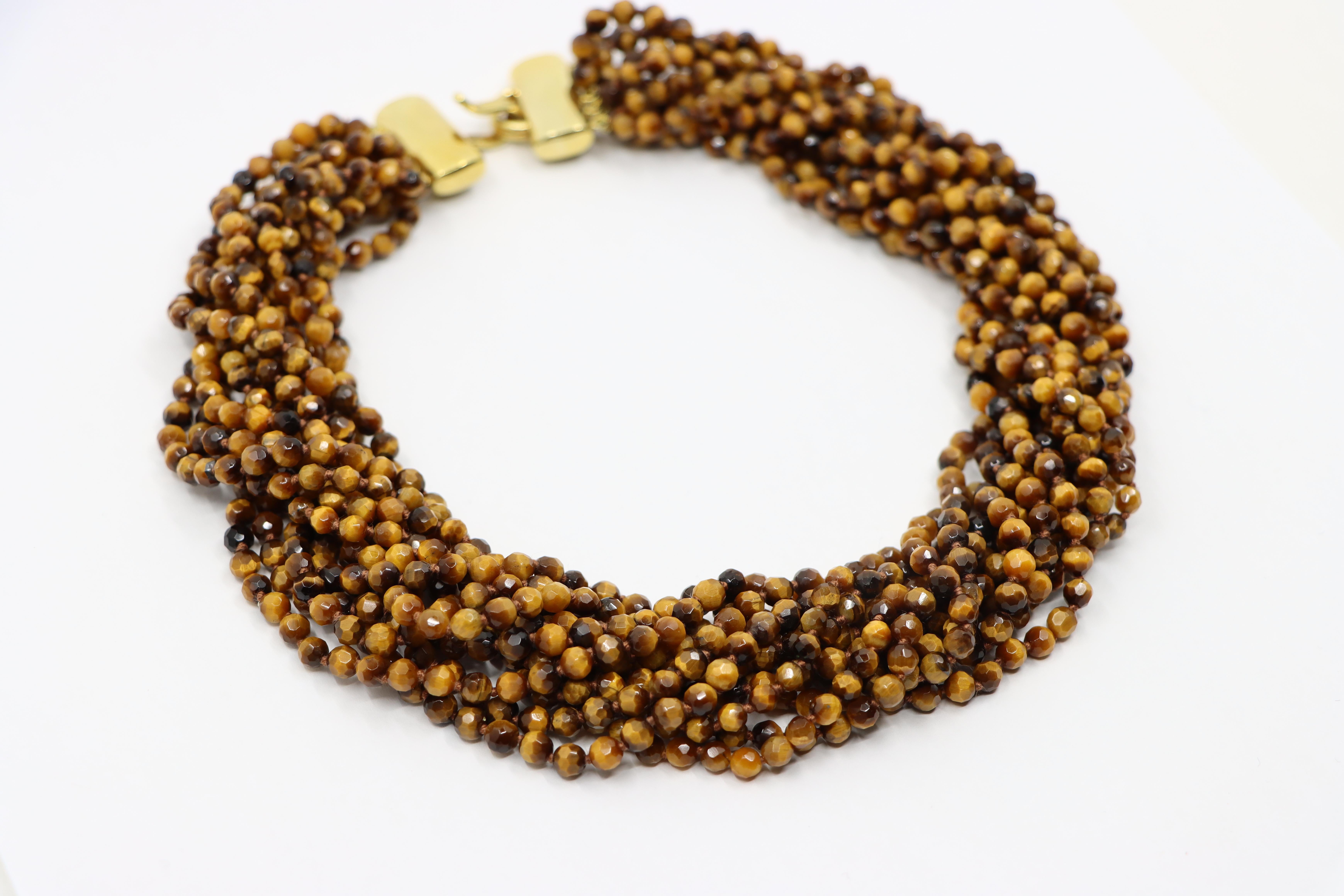 Tiffany & Co. Collana di perle occhio di tigre a più fili in oro 18 carati in vendita 3