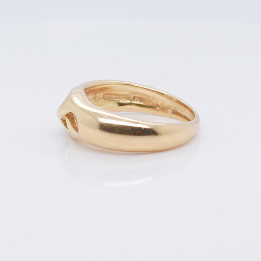 Tiffany & Co., bague jonc nœud d'amour ajourée en or 18 carats en vente 1