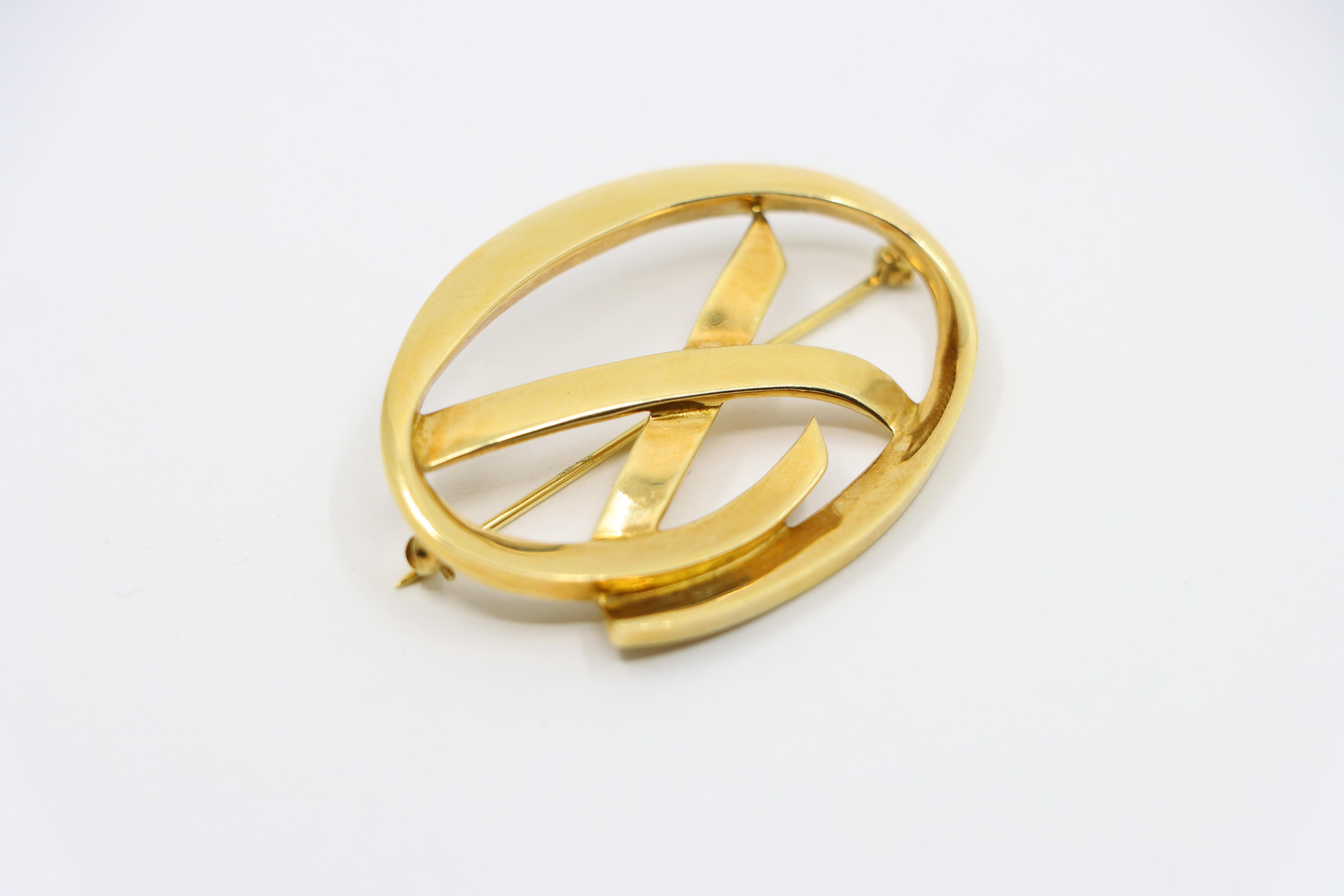 Tiffany & Co. 18K Gold Paloma Picasso Kiss Brooch For Sale 4