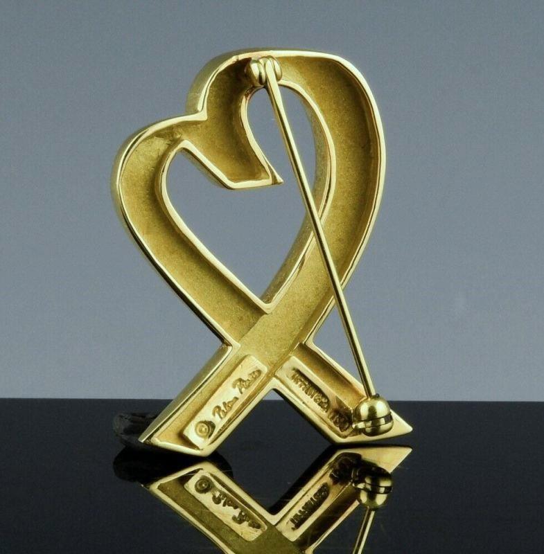 Women's Tiffany & Co. 18k Gold Paloma Picasso Loving Heart Pin Brooch Large For Sale