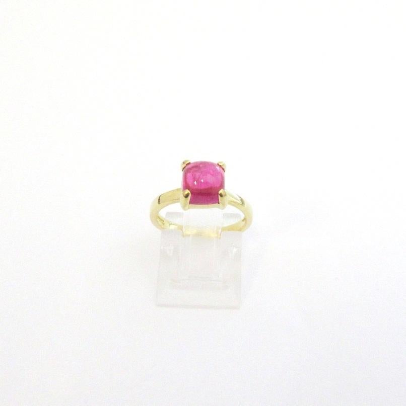 TIFFANY & Co. 18K Gold Paloma Picasso Rubellite Sugar Ring 5

 Metal: 18K Yellow Gold
 Size: 5
 Rubellite : 7mm x 7mm
 Hallmark: TIFFANY&Co. 750 ©Paloma Picasso
 Condition: Excellent condition, like new, comes with Tiffany box and bag

Limited