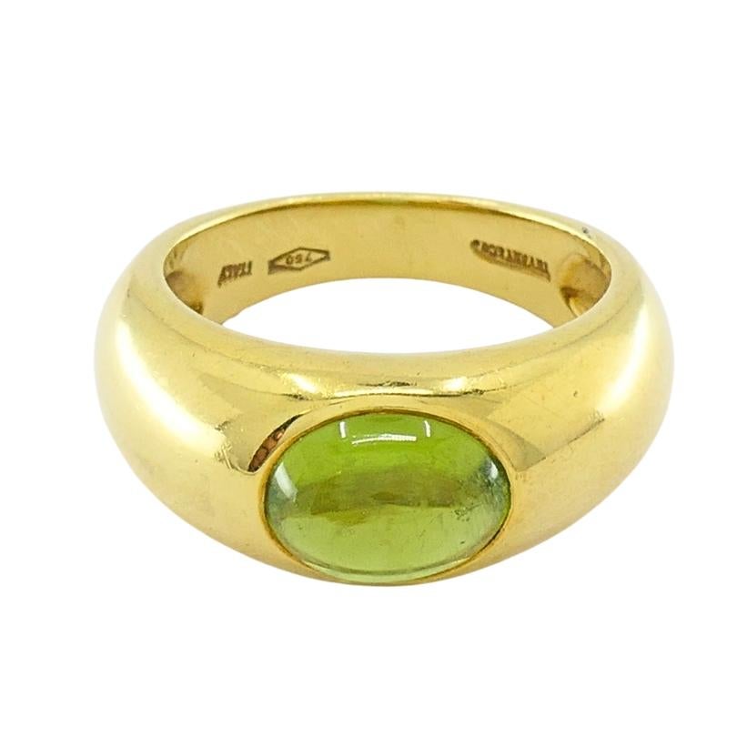 Tiffany & Co. 18K Gold  Peridot Cabochon Ring In Good Condition For Sale In Beverly Hills, CA