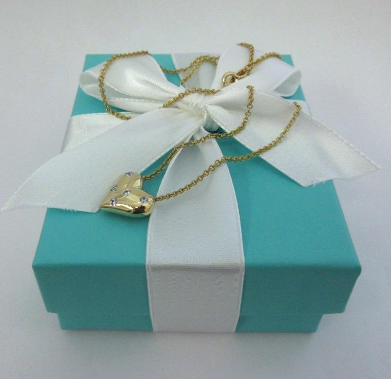 TIFFANY & Co. 18K Gold Platinum Etoile 5 Diamond Heart Pendant Necklace New 1