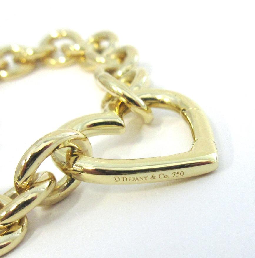 TIFFANY & Co. 18K Gold Round Link Heart Clasp Bracelet 7