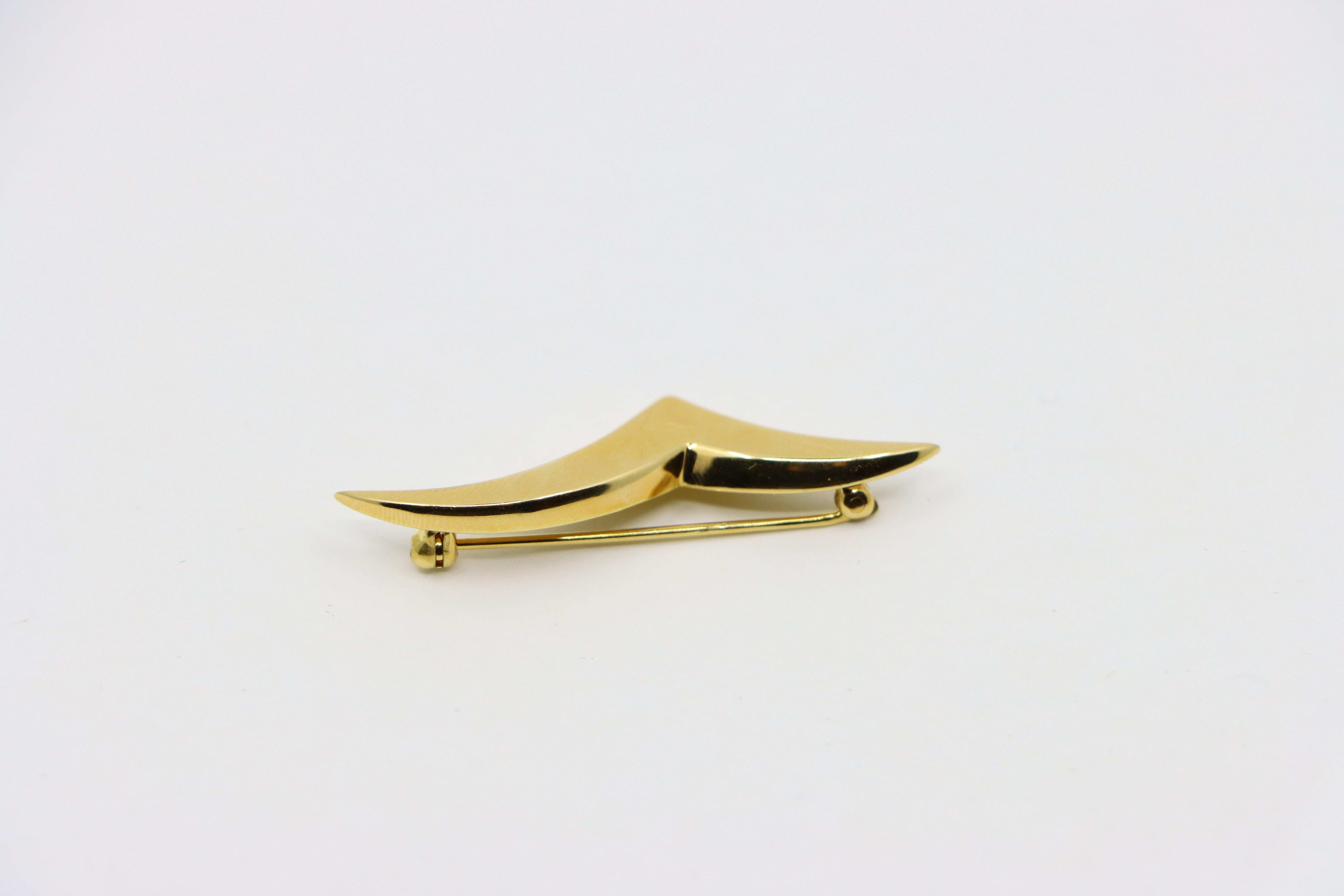 Tiffany & Co. 18K Gold Seagull Brooch For Sale 3
