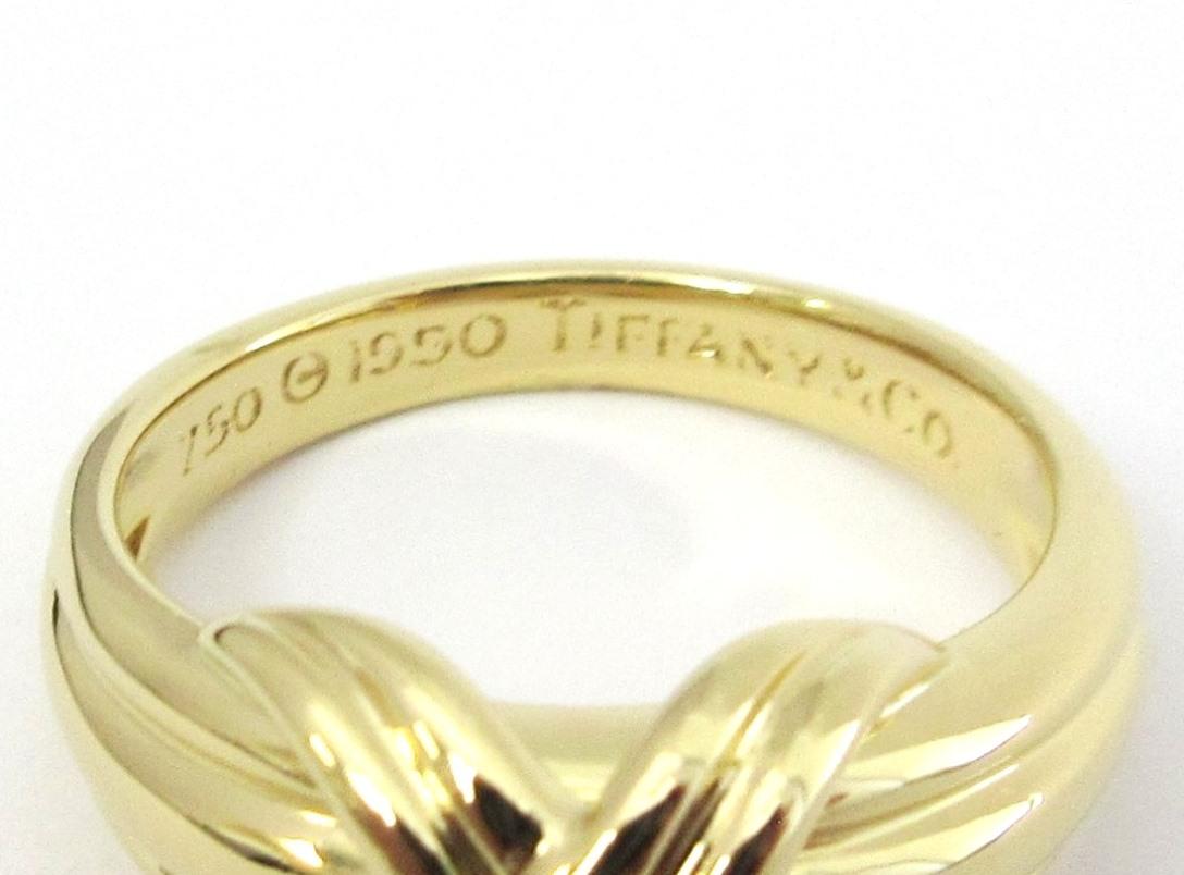 TIFFANY & Co. 18K Gold Signature X Ring 6 1
