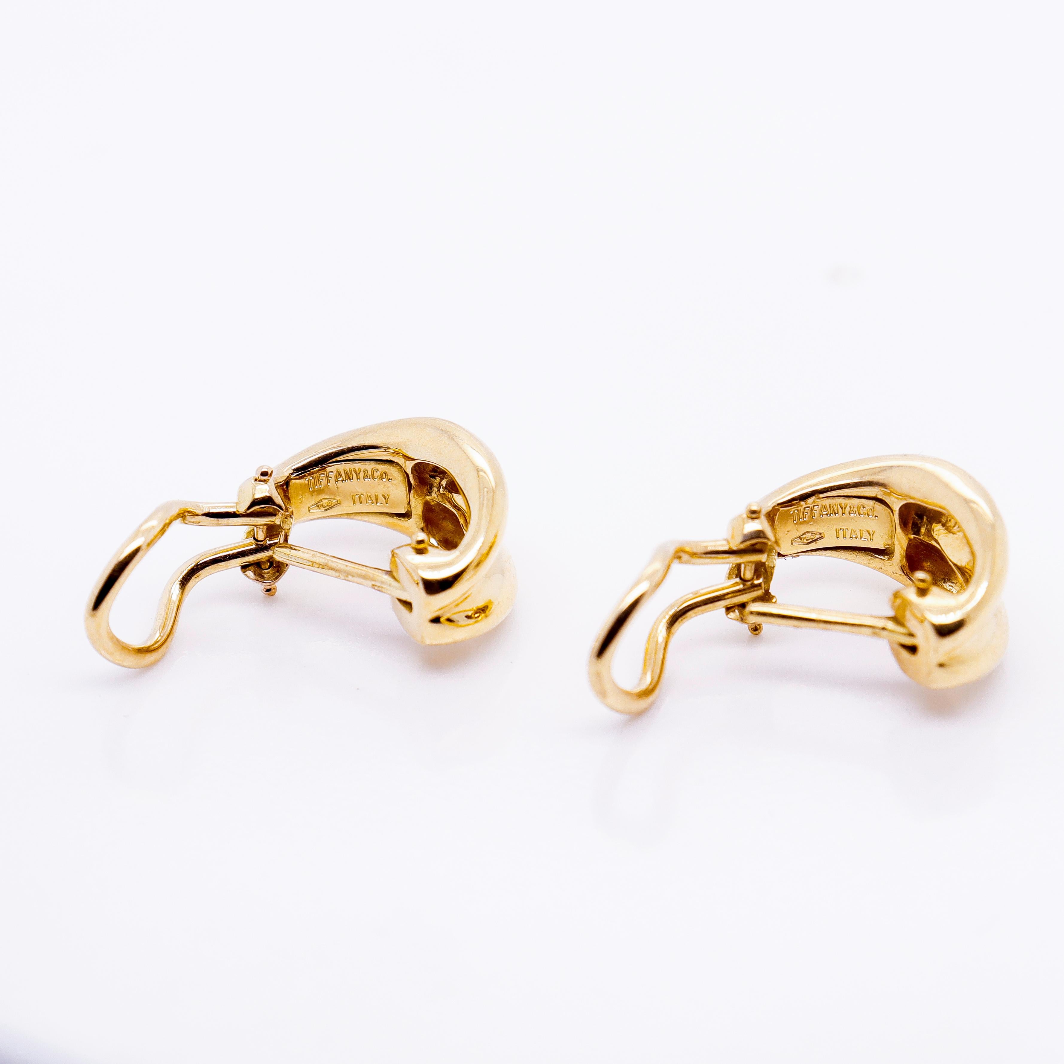 Tiffany & Co. 18K Gold Small Omega Clip Shrimp Earrings For Sale 4