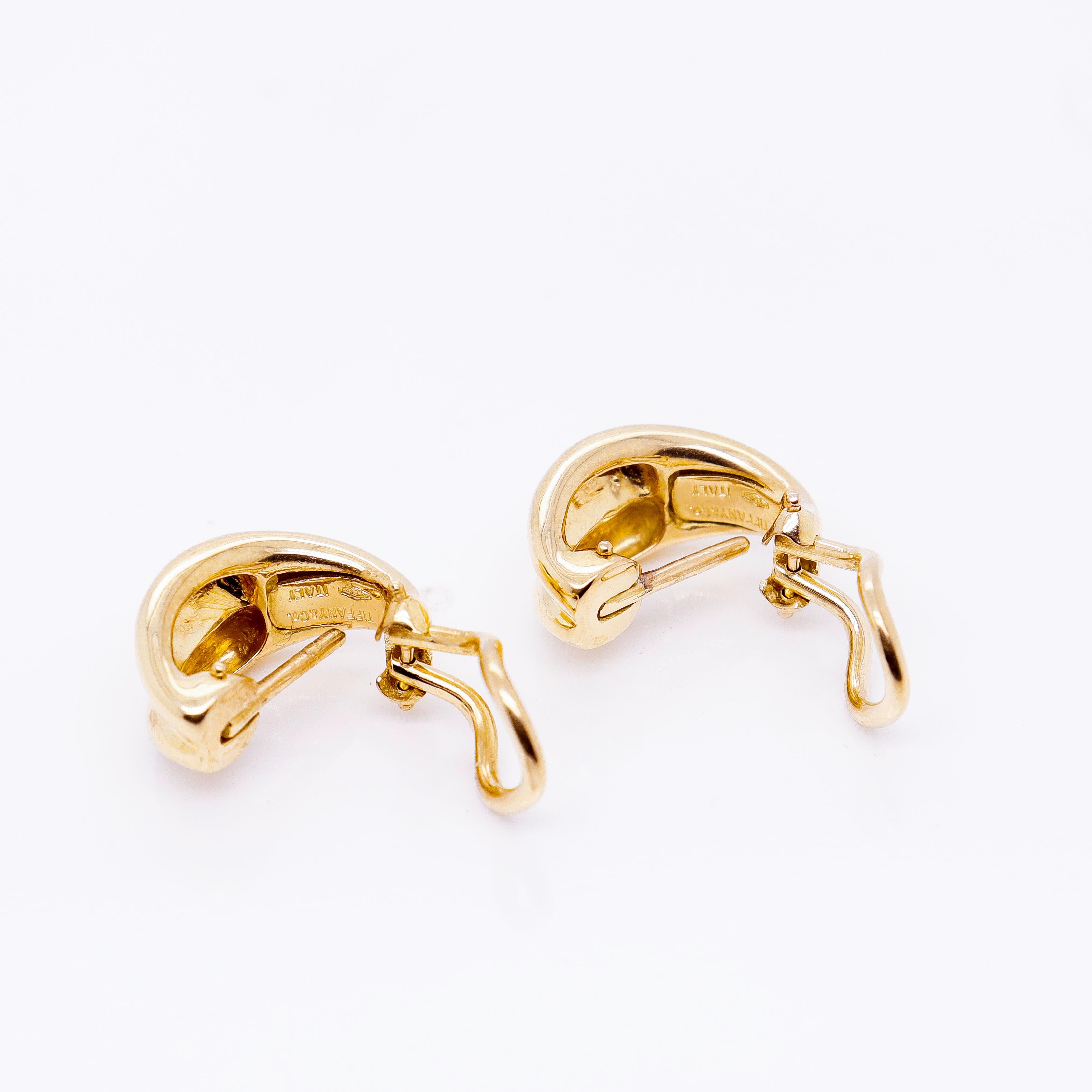 Tiffany & Co. 18K Gold Small Omega Clip Shrimp Earrings For Sale 5