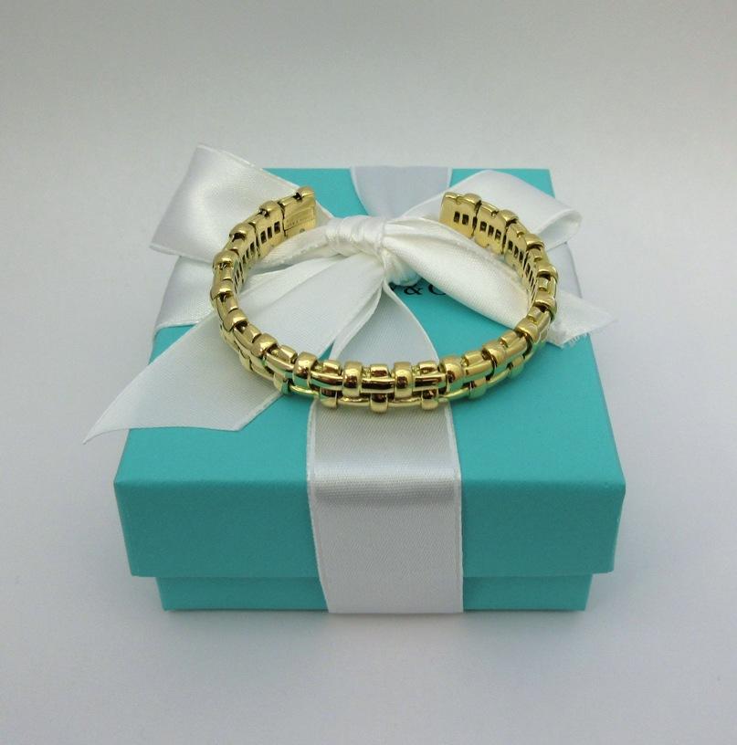 Bracciale flessibile a bracciale in oro 18 carati TIFFANY & Co. in vendita 4