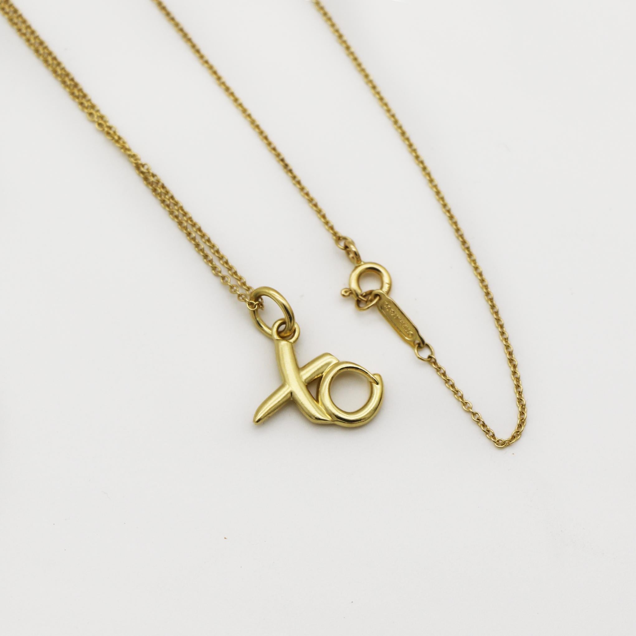Tiffany & Co. 18K Gold XO Paloma Picasso Necklace In Good Condition For Sale In San Fernando, CA