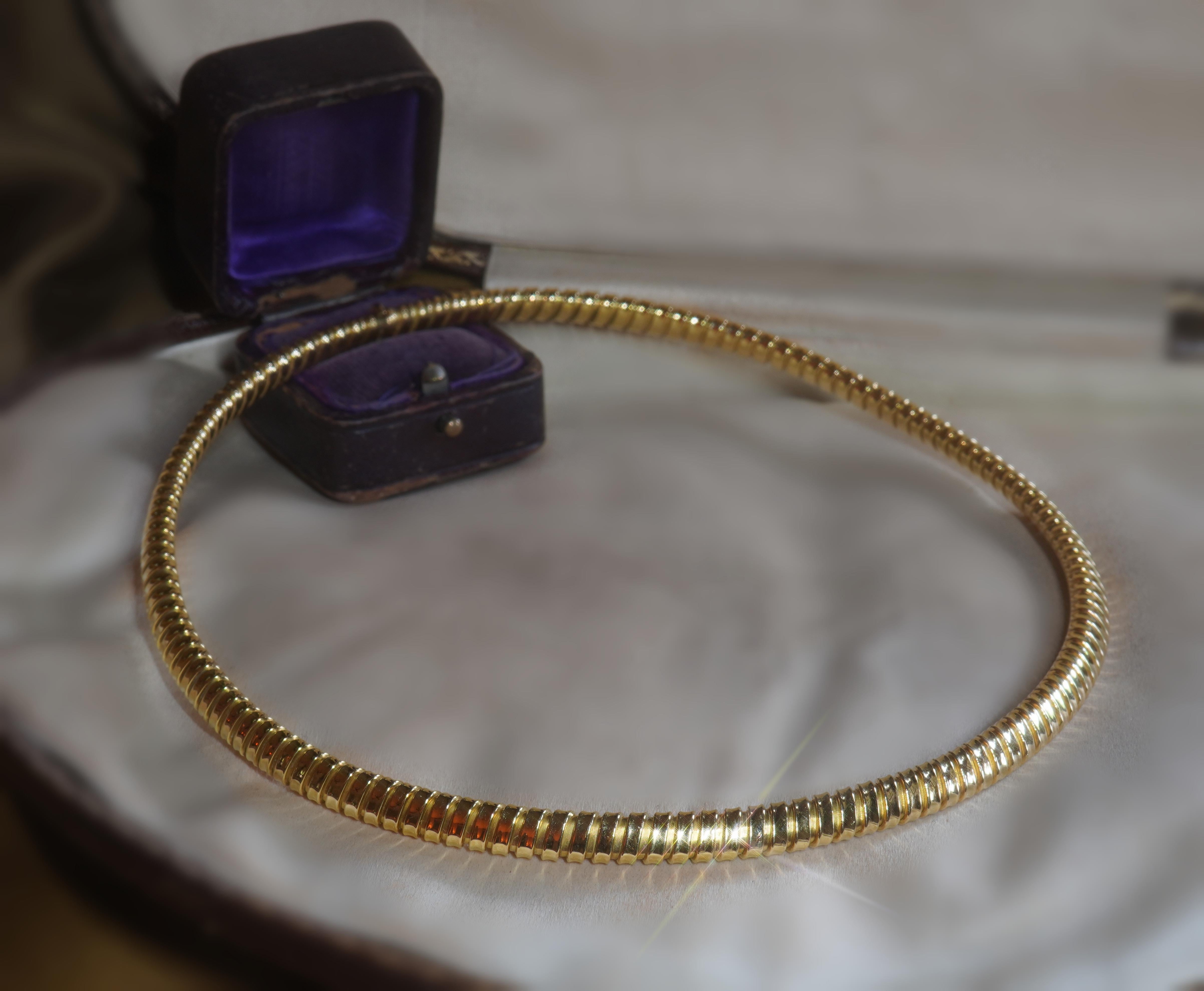Tiffany & Co 18K Necklace Vintage Solid Gold Choker Omega Chain Fine Authentic en vente 1