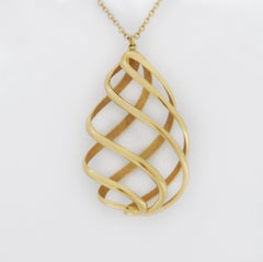 TIFFANY & CO. 18K Paloma Picasso Venezia Luce Pendant Necklace