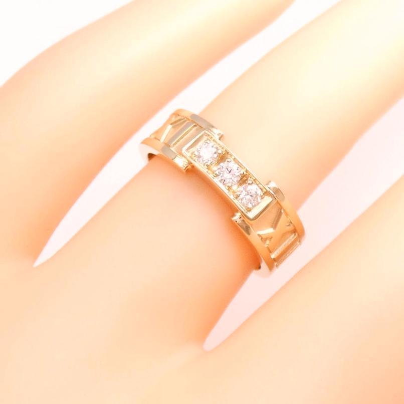 TIFFANY & Co. 18K Rose Gold 3 Diamond Atlas Ring 6 In Excellent Condition In Los Angeles, CA