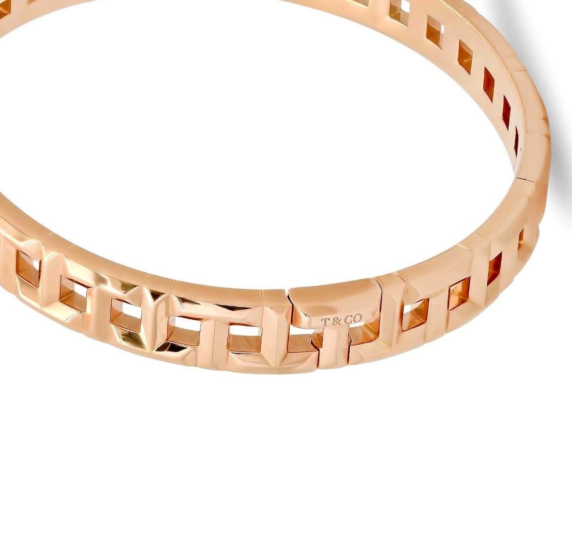 TIFFANY & Co. 18K Rose Gold T True Narrow Hinged Bangle For Sale 2