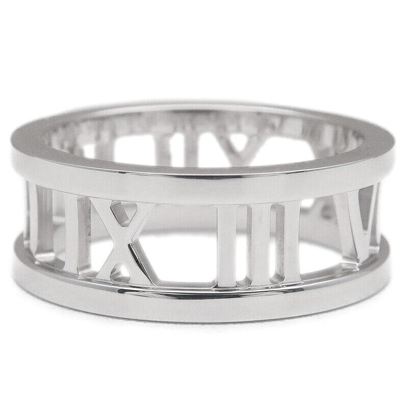 TIFFANY & Co. Atlas 18K White Gold Open Ring 7.5 In Excellent Condition For Sale In Los Angeles, CA
