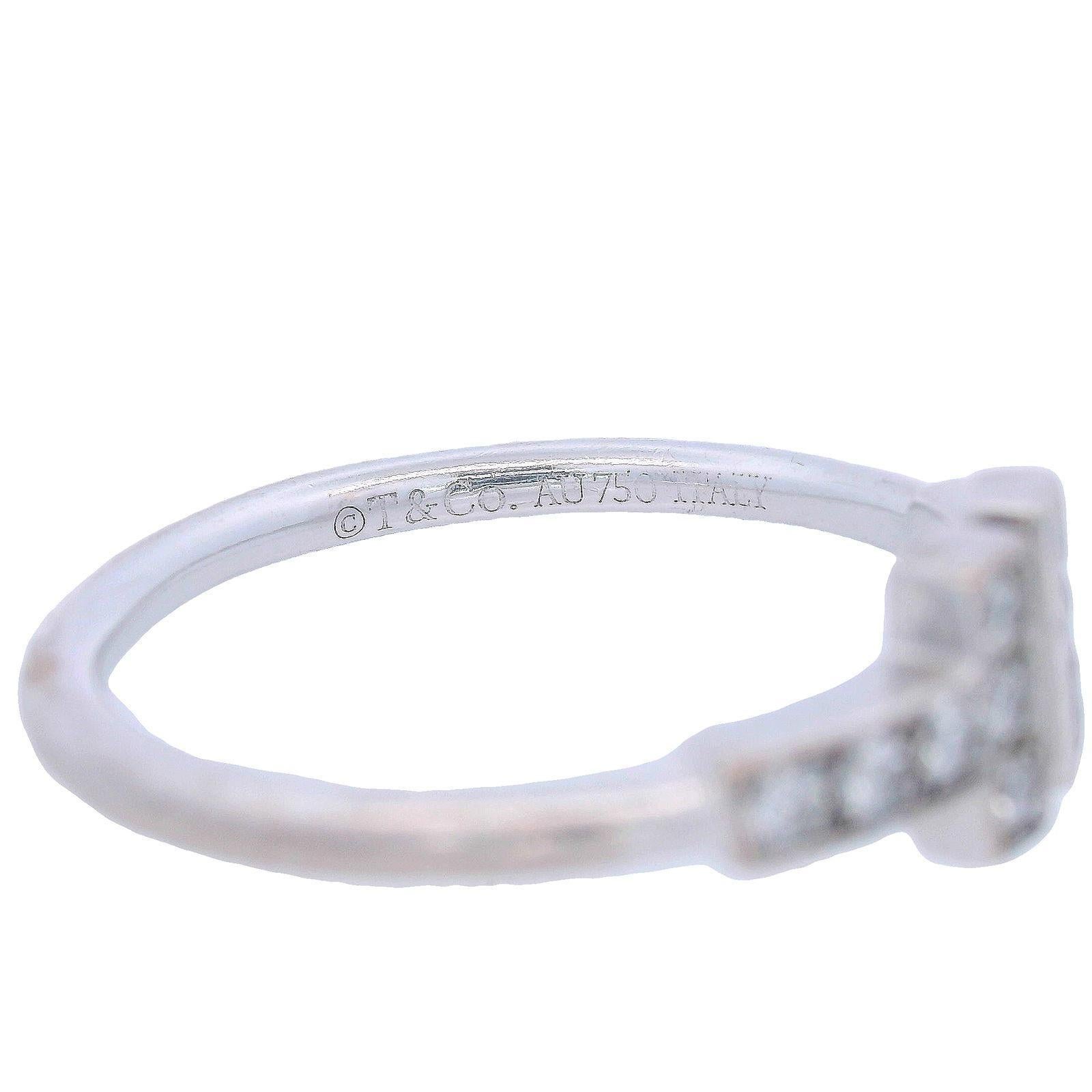 Tiffany & Co. 18k White Gold Diamond T Wire Ring en venta 1
