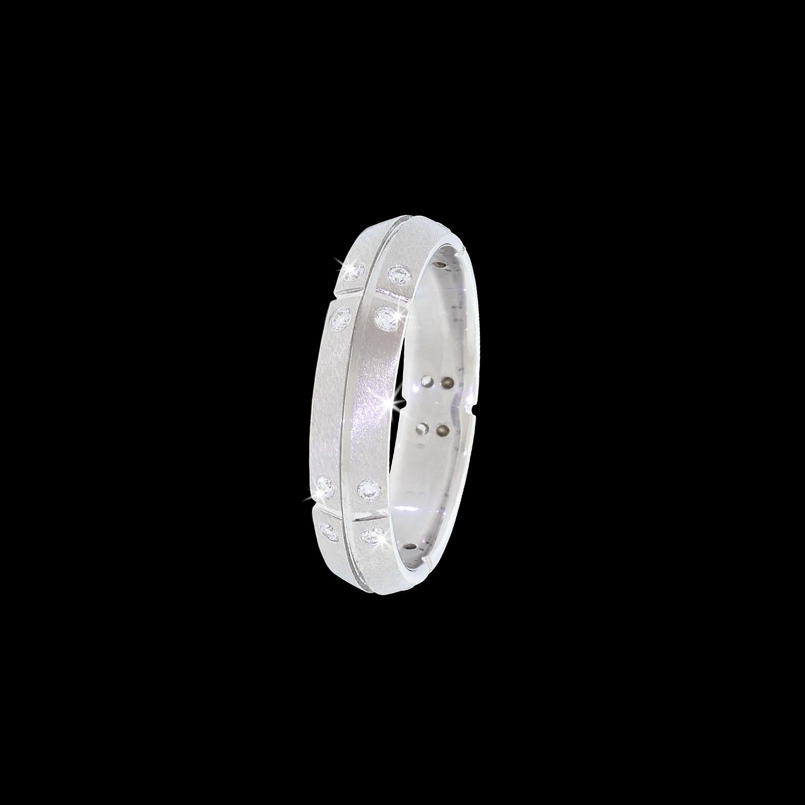 Modern Tiffany & Co 18 Karat White Gold Diamond Wedding Band Ring Excellent