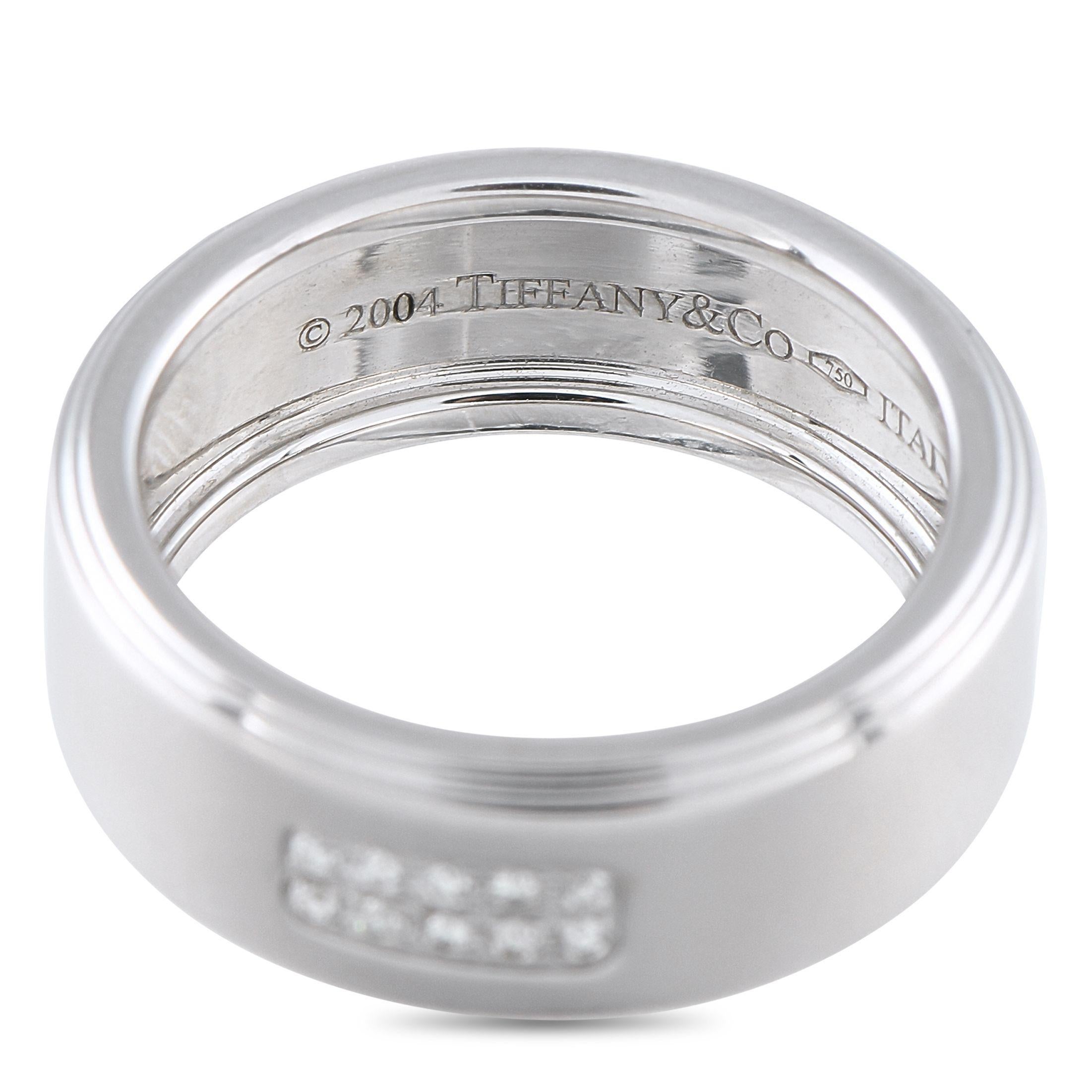 Anello a fascia larga con diamanti in oro bianco 18 carati di Tiffany & Co. In condizioni ottime in vendita a Southampton, PA