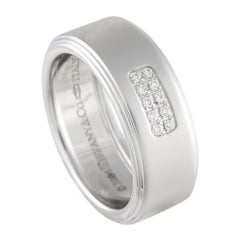 Anello a fascia larga con diamanti in oro bianco 18 carati di Tiffany
Co.