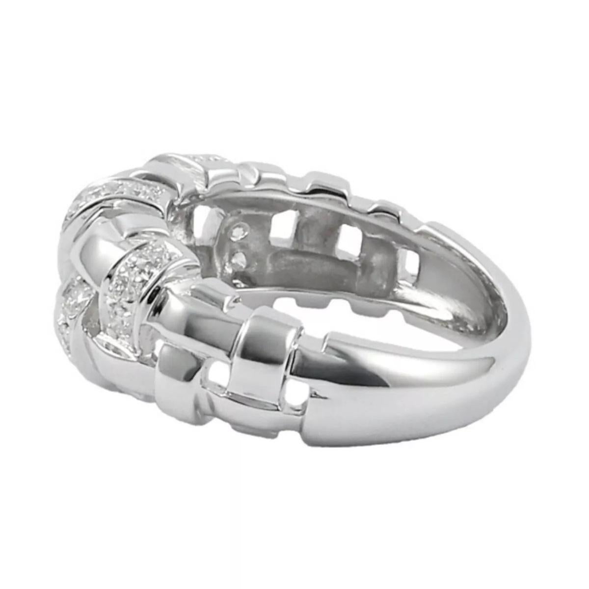 TIFFANY & Co. 18K White Gold Diamond Woven Ring 6 In Excellent Condition For Sale In Los Angeles, CA