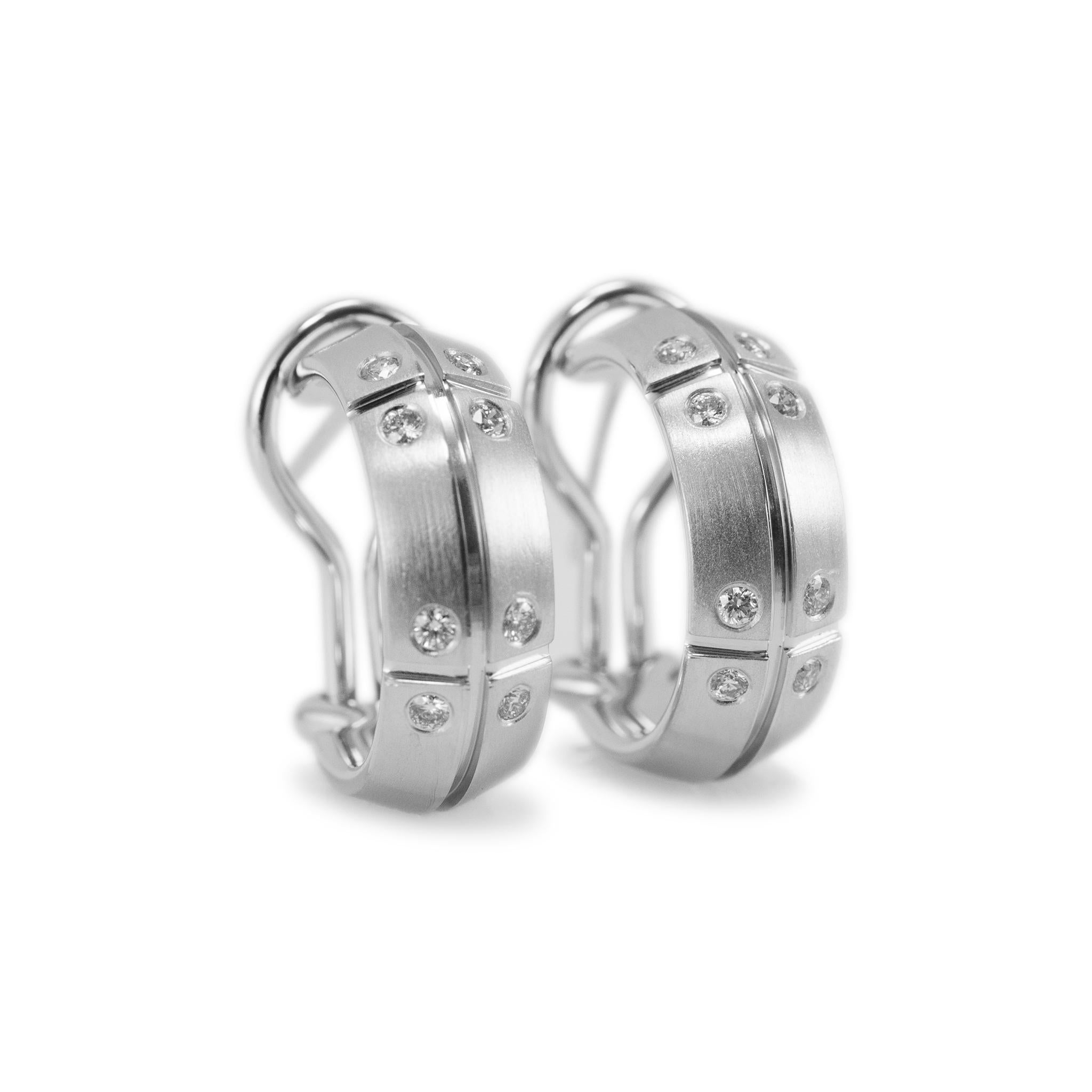 Taglio rotondo Tiffany & Co. Orecchini a cerchio con diamanti Streamerica in oro bianco 18 carati in vendita