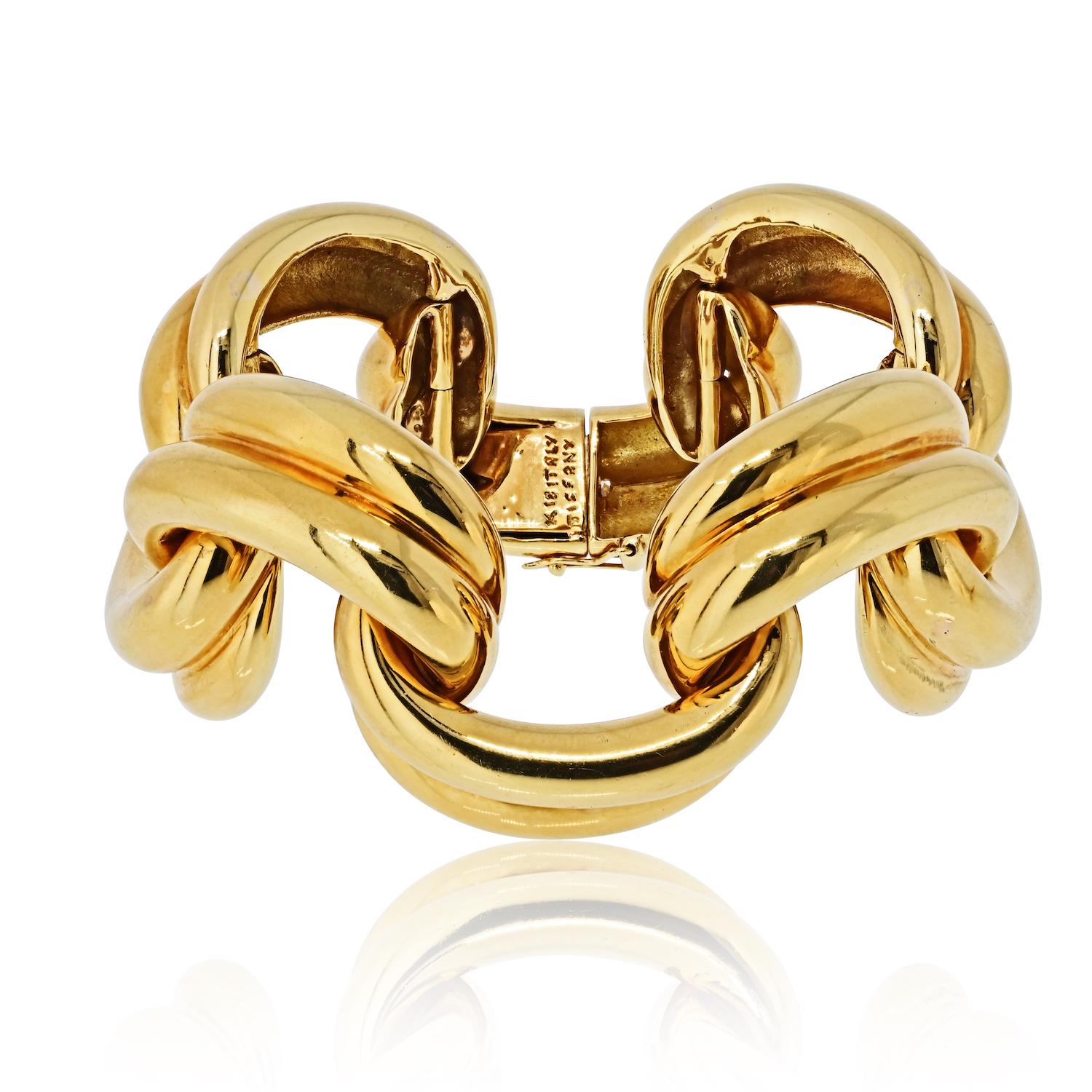 Tiffany & Co. 18K Yellow Gold Link Link Link 1970's Open Drapes Bracelet Excellent état - En vente à New York, NY