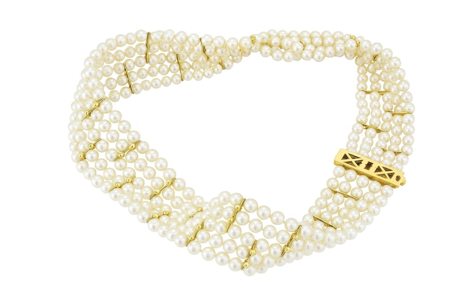 Collar gargantilla de cinco vueltas de perlas Akoya de 5 mm en oro amarillo de 18 quilates Tiffany & Co. Corte redondo en venta