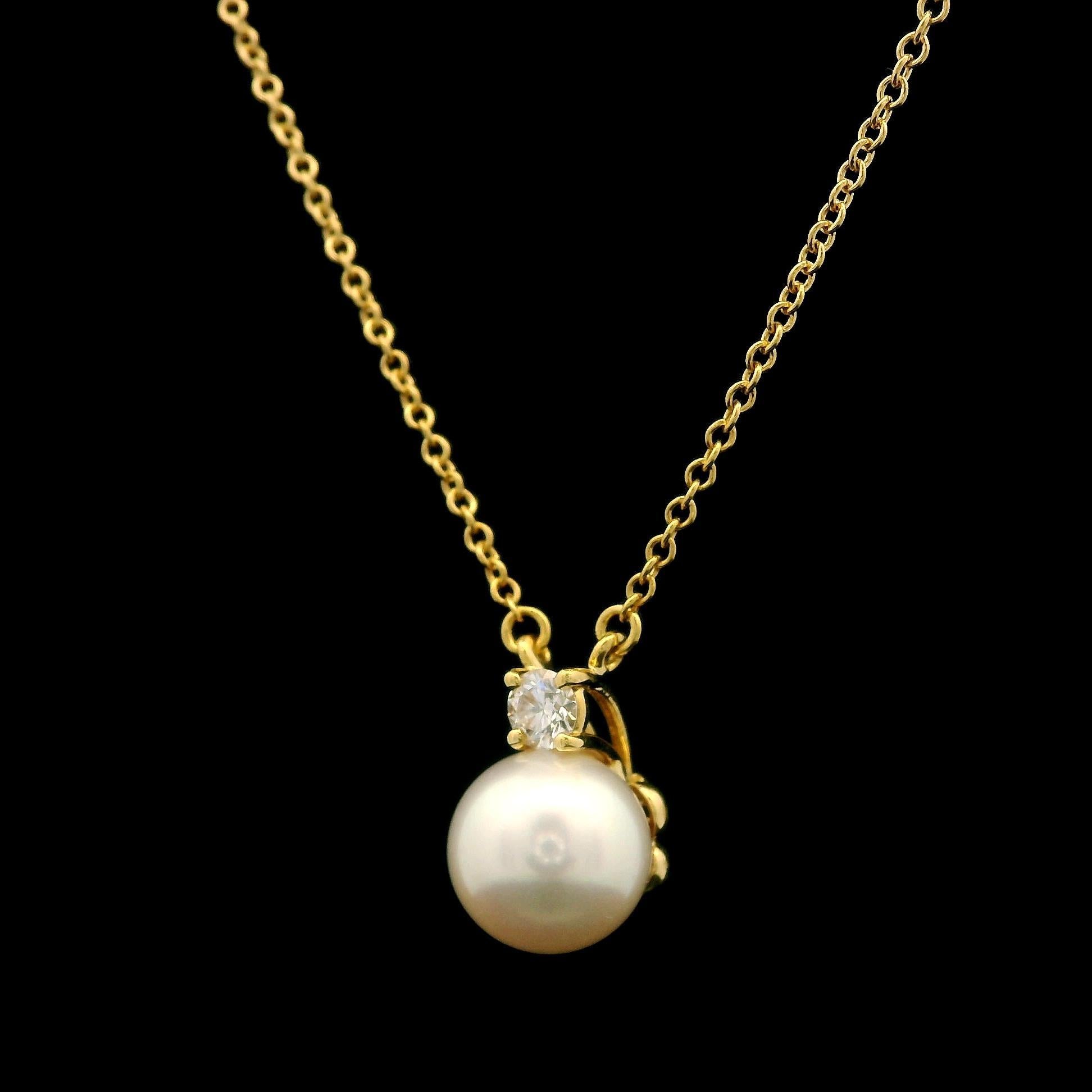 Tiffany & Co. 18k Yellow Gold Akoya Pearl and Diamond Pendant 16
