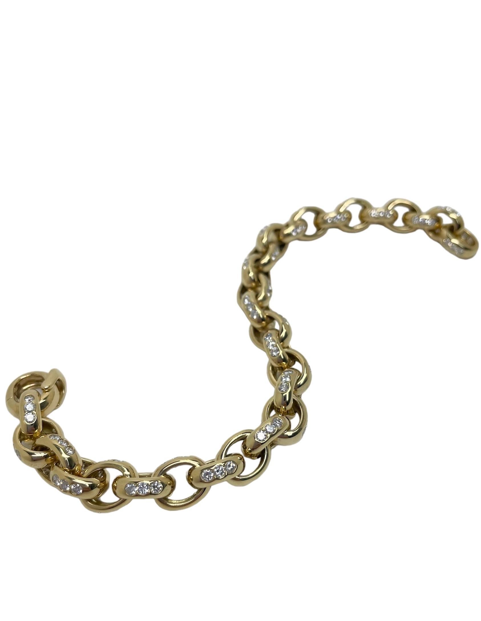 Round Cut Tiffany & Co., 18K Yellow Gold and Diamond Bracelet For Sale