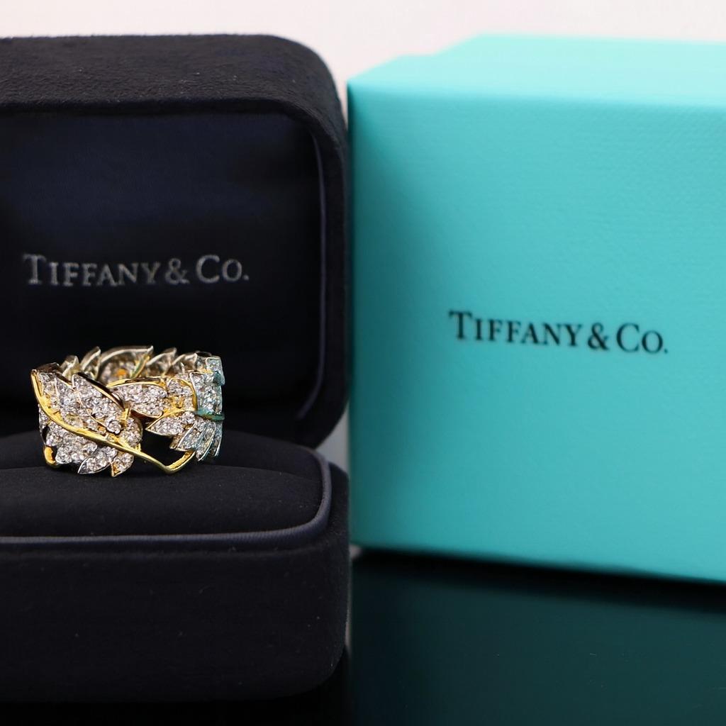 Tiffany & Co. Bague Schlumberger à quatre feuilles de diamant en or jaune 18K et platine Unisexe en vente