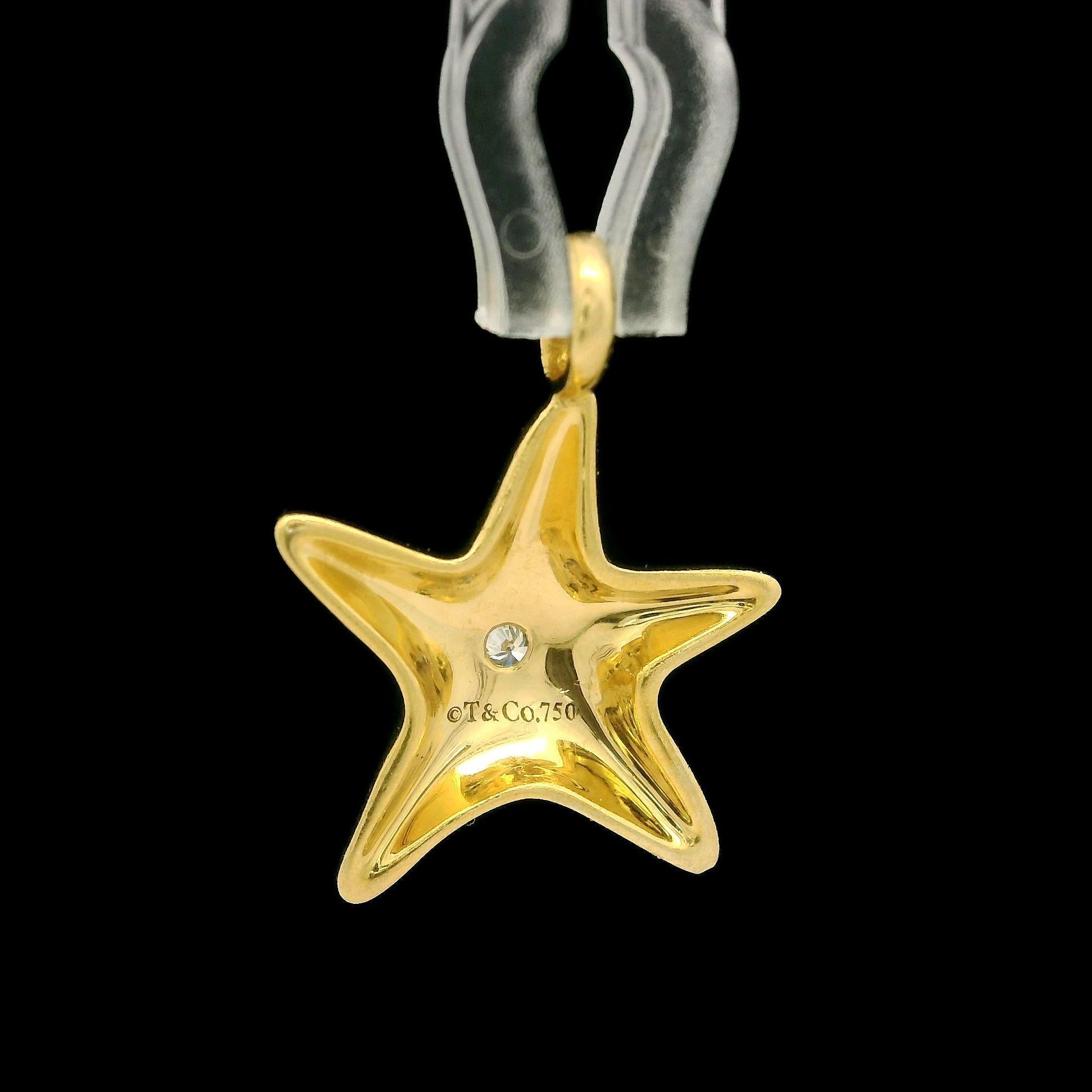 Tiffany & Co. Pendentif breloque étoile de mer en or jaune 18 carats serti de diamants Excellent état - En vente à Montclair, NJ